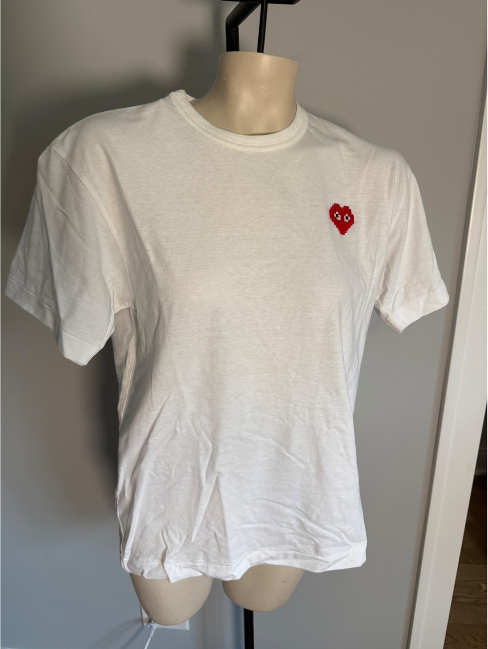 Comme des Garcons White T-Shirt with Red Heart Logo - Size M, New with Tags